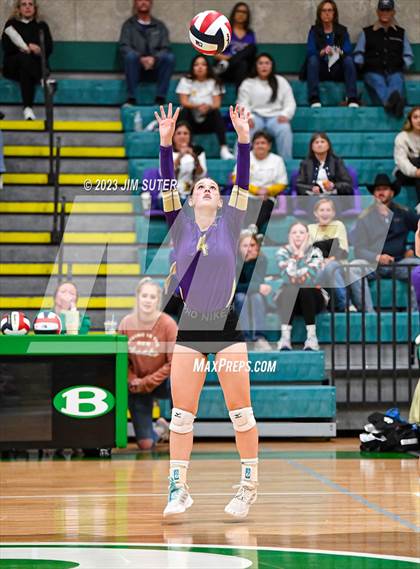 Thumbnail 1 in D'Hanis vs Round Top-Carmine (UIL 1A Region IV Semifinal) photogallery.