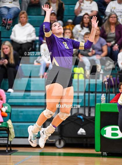Thumbnail 3 in D'Hanis vs Round Top-Carmine (UIL 1A Region IV Semifinal) photogallery.