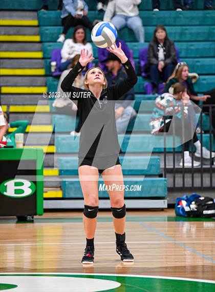 Thumbnail 1 in D'Hanis vs Round Top-Carmine (UIL 1A Region IV Semifinal) photogallery.