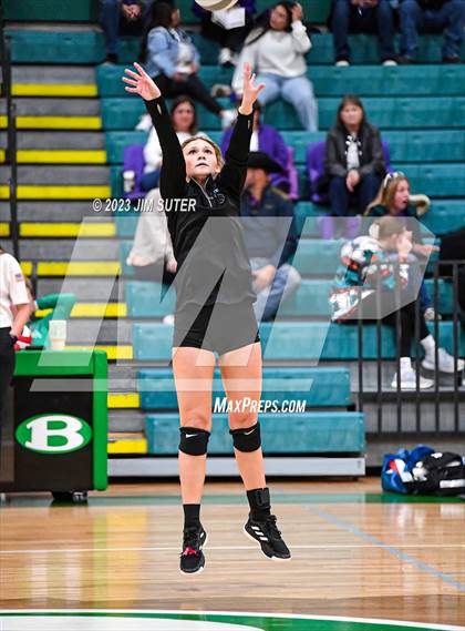 Thumbnail 2 in D'Hanis vs Round Top-Carmine (UIL 1A Region IV Semifinal) photogallery.