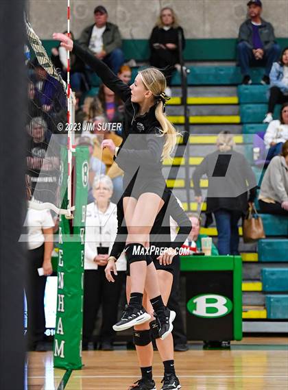 Thumbnail 3 in D'Hanis vs Round Top-Carmine (UIL 1A Region IV Semifinal) photogallery.