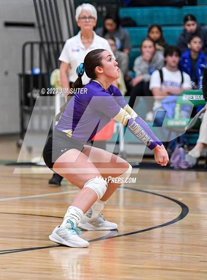 Thumbnail 2 in D'Hanis vs Round Top-Carmine (UIL 1A Region IV Semifinal) photogallery.