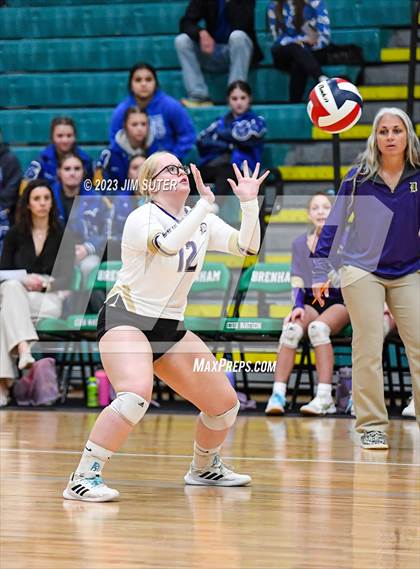 Thumbnail 3 in D'Hanis vs Round Top-Carmine (UIL 1A Region IV Semifinal) photogallery.