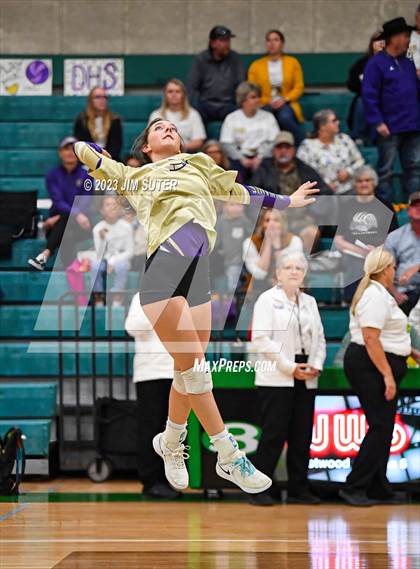 Thumbnail 3 in D'Hanis vs Round Top-Carmine (UIL 1A Region IV Semifinal) photogallery.