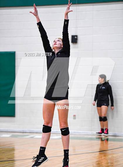 Thumbnail 1 in D'Hanis vs Round Top-Carmine (UIL 1A Region IV Semifinal) photogallery.