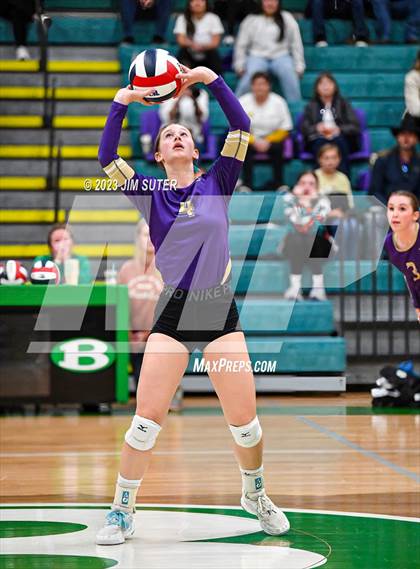 Thumbnail 2 in D'Hanis vs Round Top-Carmine (UIL 1A Region IV Semifinal) photogallery.