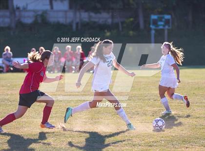 Thumbnail 3 in Masuk @ New Milford photogallery.
