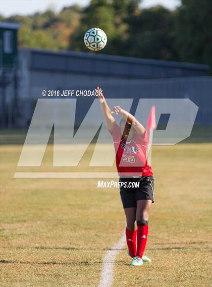 Thumbnail 2 in Masuk @ New Milford photogallery.