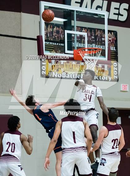 Thumbnail 2 in Sachse vs Rowlett photogallery.