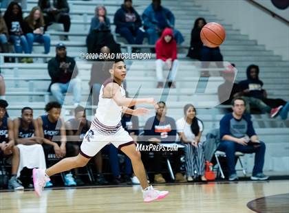 Thumbnail 2 in Sachse vs Rowlett photogallery.
