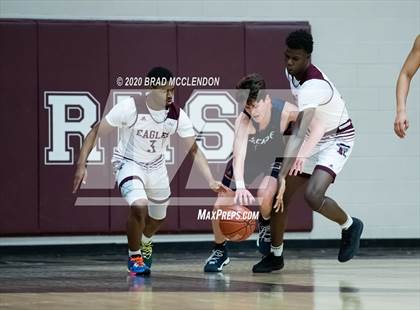 Thumbnail 1 in Sachse vs Rowlett photogallery.