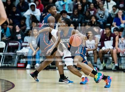 Thumbnail 3 in Sachse vs Rowlett photogallery.