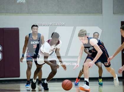 Thumbnail 1 in Sachse vs Rowlett photogallery.