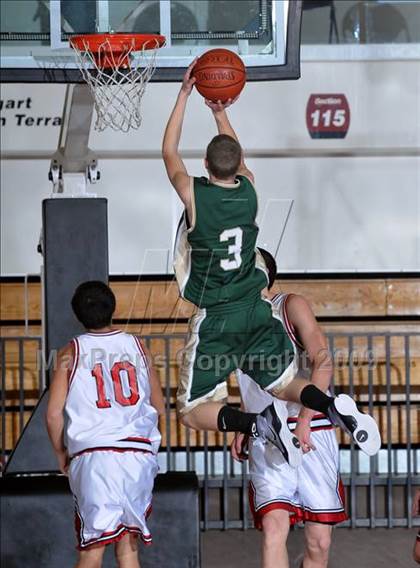 Thumbnail 3 in Ontario Christian vs. Glendora (So Cal Shootout) photogallery.