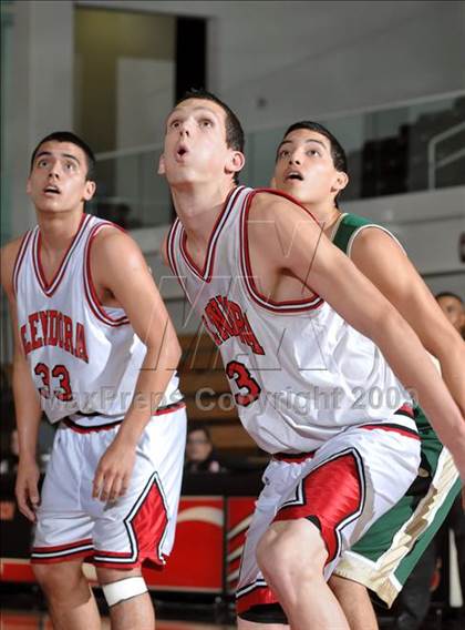 Thumbnail 3 in Ontario Christian vs. Glendora (So Cal Shootout) photogallery.