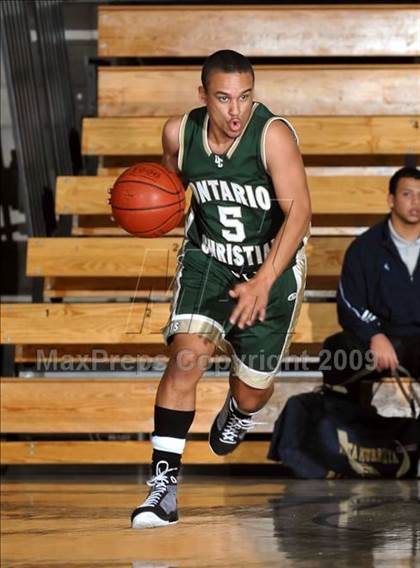 Thumbnail 2 in Ontario Christian vs. Glendora (So Cal Shootout) photogallery.