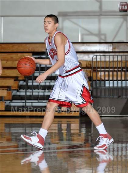 Thumbnail 2 in Ontario Christian vs. Glendora (So Cal Shootout) photogallery.