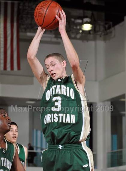 Thumbnail 3 in Ontario Christian vs. Glendora (So Cal Shootout) photogallery.