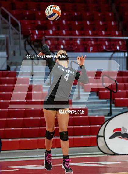 Thumbnail 2 in Neuse Charter vs. Union Academy (NCHSAA 1A Final) (2 of 2) (the Game) photogallery.