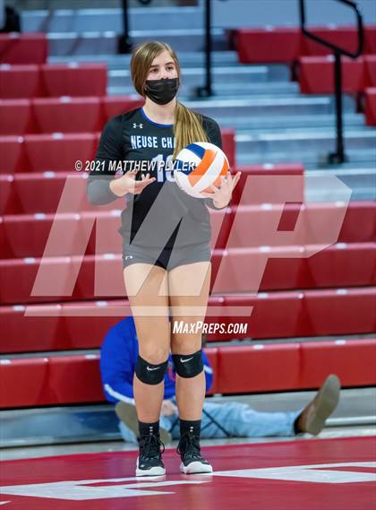 Thumbnail 2 in Neuse Charter vs. Union Academy (NCHSAA 1A Final) (2 of 2) (the Game) photogallery.