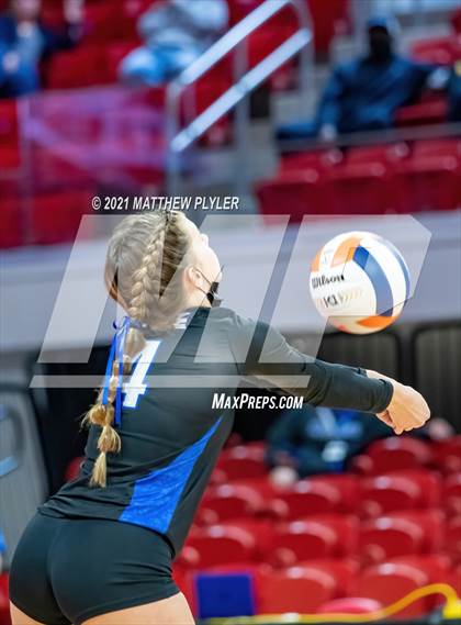 Thumbnail 1 in Neuse Charter vs. Union Academy (NCHSAA 1A Final) (2 of 2) (the Game) photogallery.