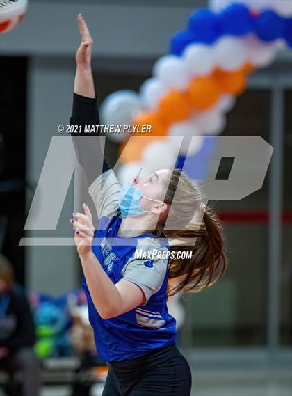 Thumbnail 2 in Neuse Charter vs. Union Academy (NCHSAA 1A Final) (2 of 2) (the Game) photogallery.
