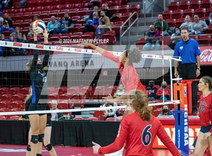 Thumbnail 1 in Neuse Charter vs. Union Academy (NCHSAA 1A Final) (2 of 2) (the Game) photogallery.