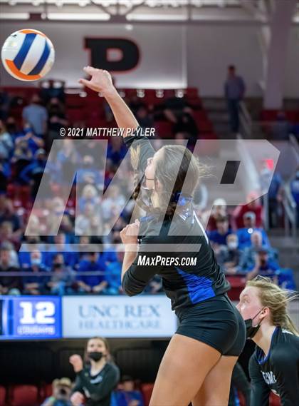 Thumbnail 2 in Neuse Charter vs. Union Academy (NCHSAA 1A Final) (2 of 2) (the Game) photogallery.