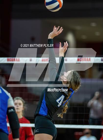 Thumbnail 1 in Neuse Charter vs. Union Academy (NCHSAA 1A Final) (2 of 2) (the Game) photogallery.