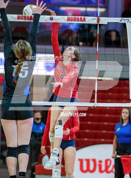 Thumbnail 1 in Neuse Charter vs. Union Academy (NCHSAA 1A Final) (2 of 2) (the Game) photogallery.