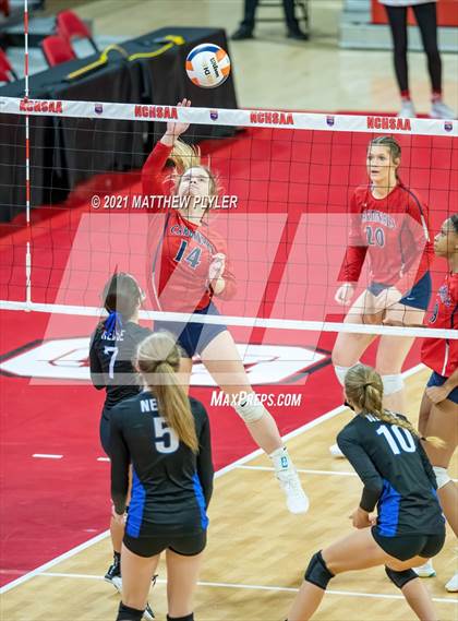 Thumbnail 3 in Neuse Charter vs. Union Academy (NCHSAA 1A Final) (2 of 2) (the Game) photogallery.