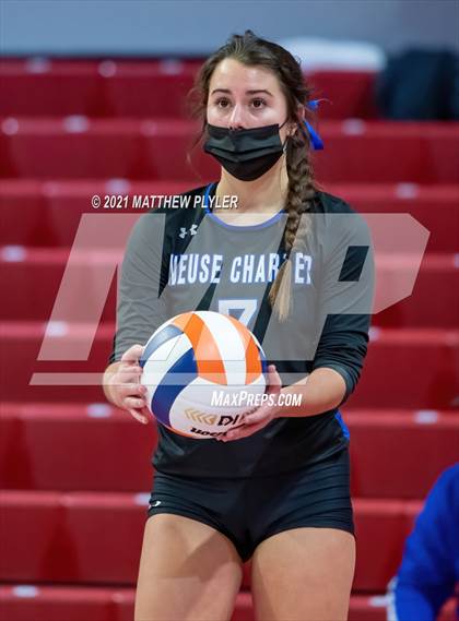 Thumbnail 2 in Neuse Charter vs. Union Academy (NCHSAA 1A Final) (2 of 2) (the Game) photogallery.