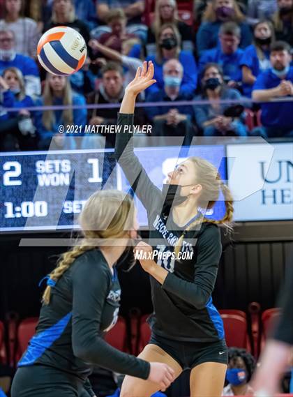 Thumbnail 1 in Neuse Charter vs. Union Academy (NCHSAA 1A Final) (2 of 2) (the Game) photogallery.