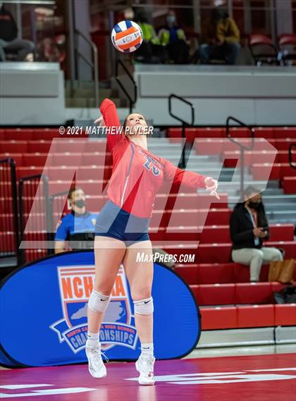 Thumbnail 2 in Neuse Charter vs. Union Academy (NCHSAA 1A Final) (2 of 2) (the Game) photogallery.