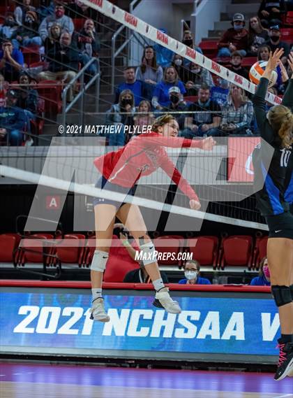 Thumbnail 3 in Neuse Charter vs. Union Academy (NCHSAA 1A Final) (2 of 2) (the Game) photogallery.