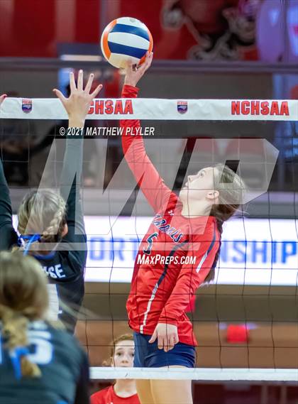 Thumbnail 1 in Neuse Charter vs. Union Academy (NCHSAA 1A Final) (2 of 2) (the Game) photogallery.