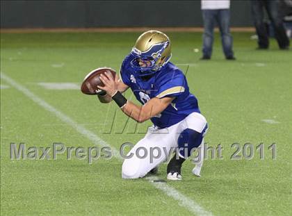 Thumbnail 1 in Bellarmine vs. Santa Margarita (CIF State D1 Final) photogallery.