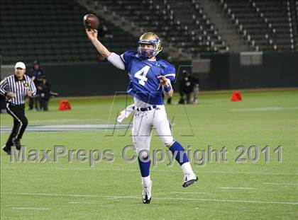 Thumbnail 1 in Bellarmine vs. Santa Margarita (CIF State D1 Final) photogallery.