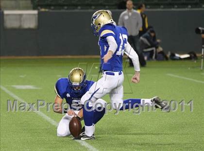Thumbnail 3 in Bellarmine vs. Santa Margarita (CIF State D1 Final) photogallery.