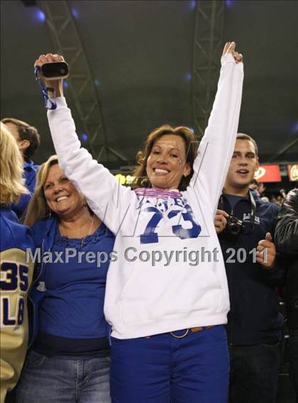 Thumbnail 2 in Bellarmine vs. Santa Margarita (CIF State D1 Final) photogallery.