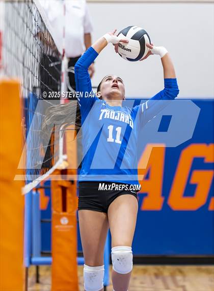 Thumbnail 1 in Valley Christian vs. Thatcher (Westwood TOC) photogallery.
