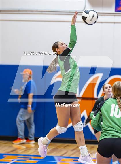 Thumbnail 2 in Valley Christian vs. Thatcher (Westwood TOC) photogallery.