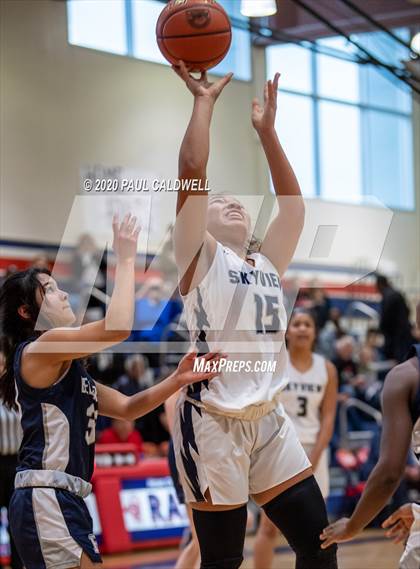 Thumbnail 2 in Bellarmine Prep vs. Skyview (WIAA 4A Quarterfinal) photogallery.