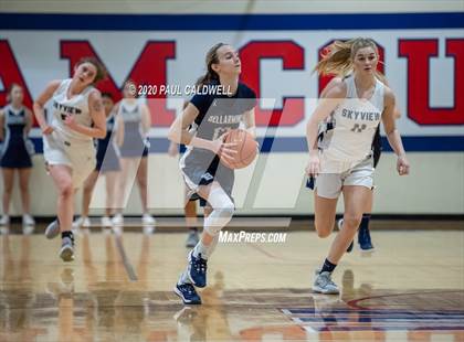 Thumbnail 3 in Bellarmine Prep vs. Skyview (WIAA 4A Quarterfinal) photogallery.