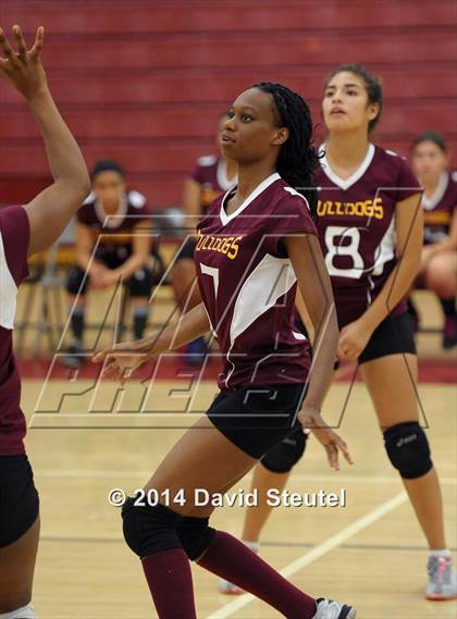 Thumbnail 2 in Highlands @ Encina Prep photogallery.