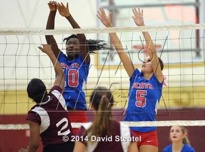 Thumbnail 1 in Highlands @ Encina Prep photogallery.