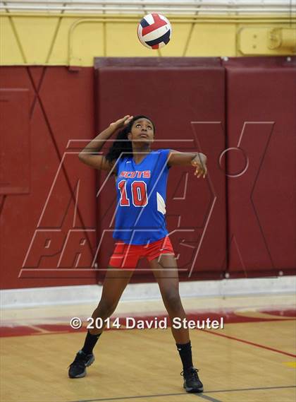 Thumbnail 3 in Highlands @ Encina Prep photogallery.