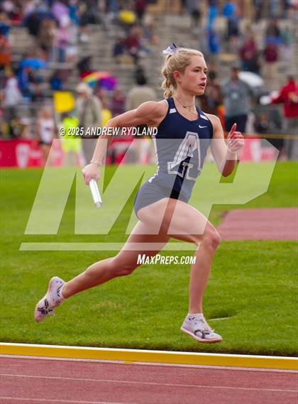 Thumbnail 2 in CHSAA State Championships (4 x 400m Finals) photogallery.