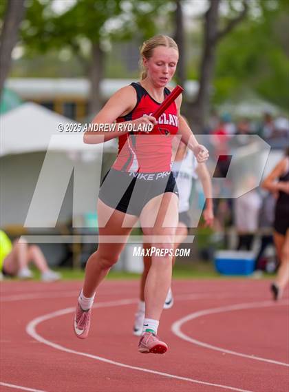 Thumbnail 2 in CHSAA State Championships (4 x 400m Finals) photogallery.