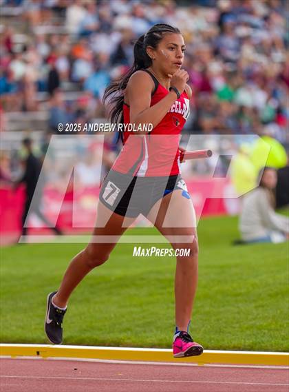 Thumbnail 2 in CHSAA State Championships (4 x 400m Finals) photogallery.